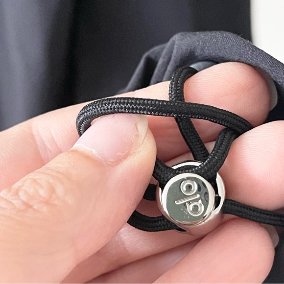 Alo Yoga Megastar Cargo Pants Women’s size L Black - Picture 4 of 10